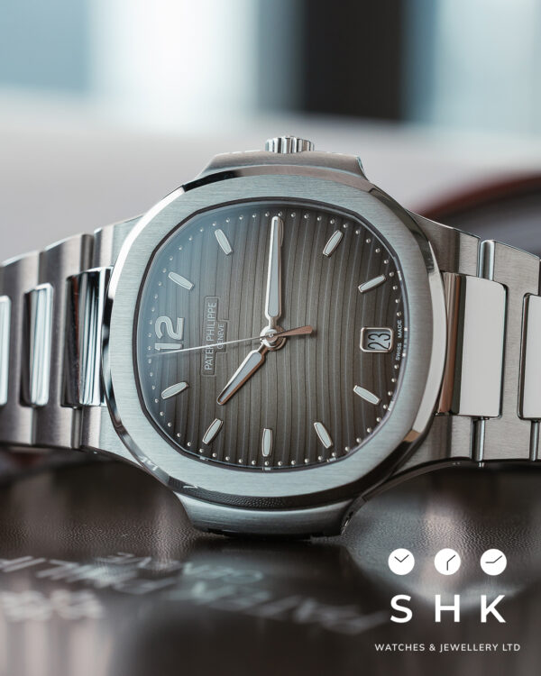 PATEK PHILIPPE PP 7118/1A GREY NEW 2024 - Image 5