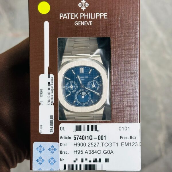 PATEK PHILIPPE PP 5740/1G DOUBLE SEALED BRAND NEW FULL SET 2024