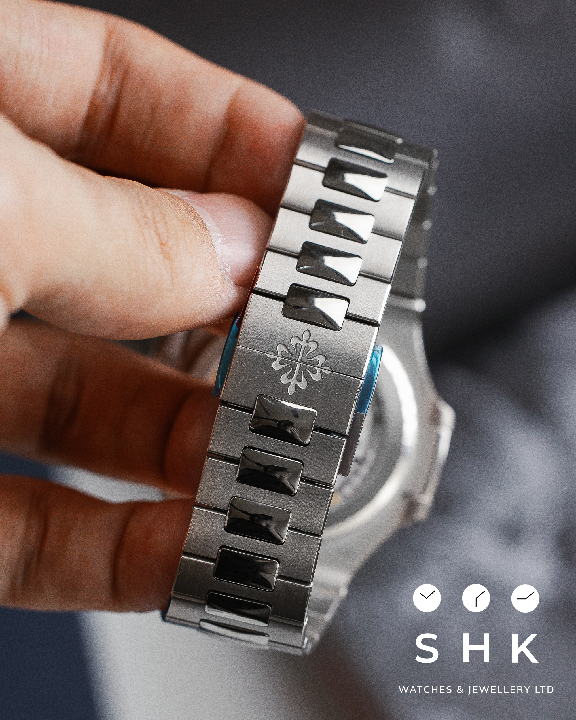 PATEK PHILIPPE PP 5811/1G-001 NEW 2024 WHITE GOLD - Image 5