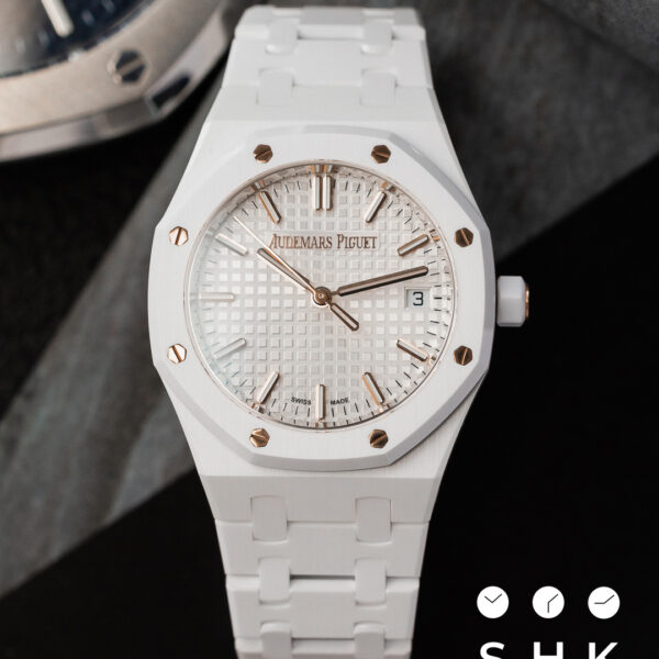 Audemars Piguet AP 77350CB BRAND NEW. FULL SET.