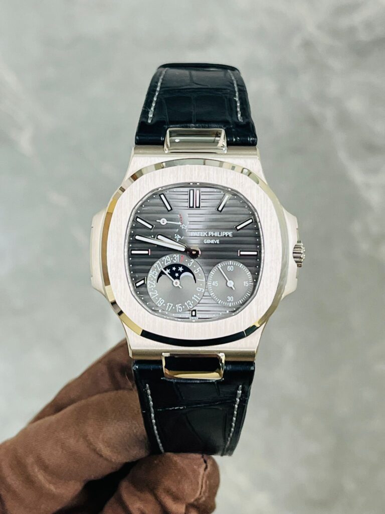 Patek Philippe Nautilus 5712G-001 White Gold Grey Dial Moon Phases