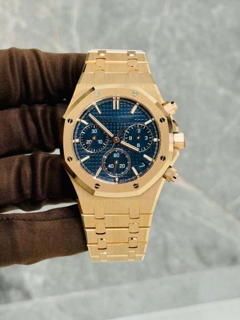 Audemars Piguet Royal Oak 26240OR Chronograph Blue Dial