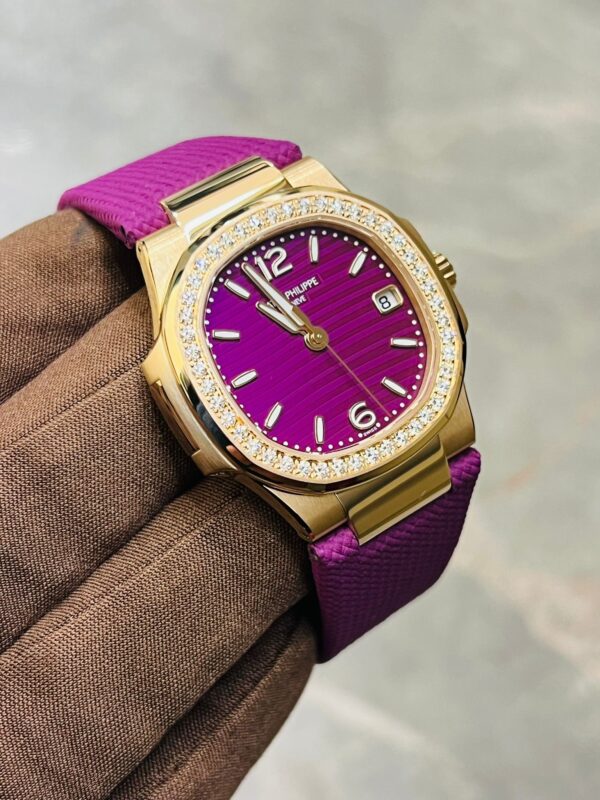 PATEK PHILIPPE PP 7010R-013 NEW 2024 ROSE GOLD (PURPLE) - Image 2