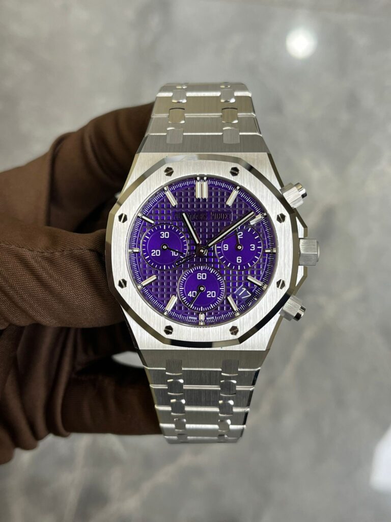 Audemars Piguet Royal Oak 26240BC Chronograph ‘Domaine de Murtoli Special Edition’ White Gold Purple Dial