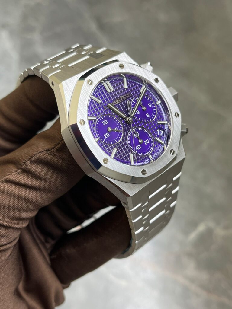 Audemars Piguet Royal Oak 26240BC Chronograph ‘Domaine de Murtoli Special Edition’ White Gold Purple Dial