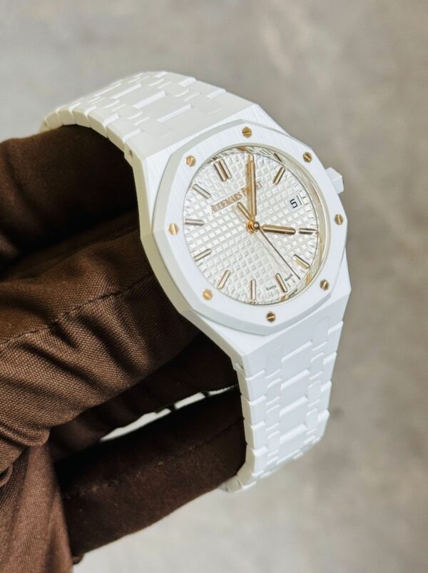 Audemars Piguet AP 77350CB BRAND NEW. FULL SET. - Image 3