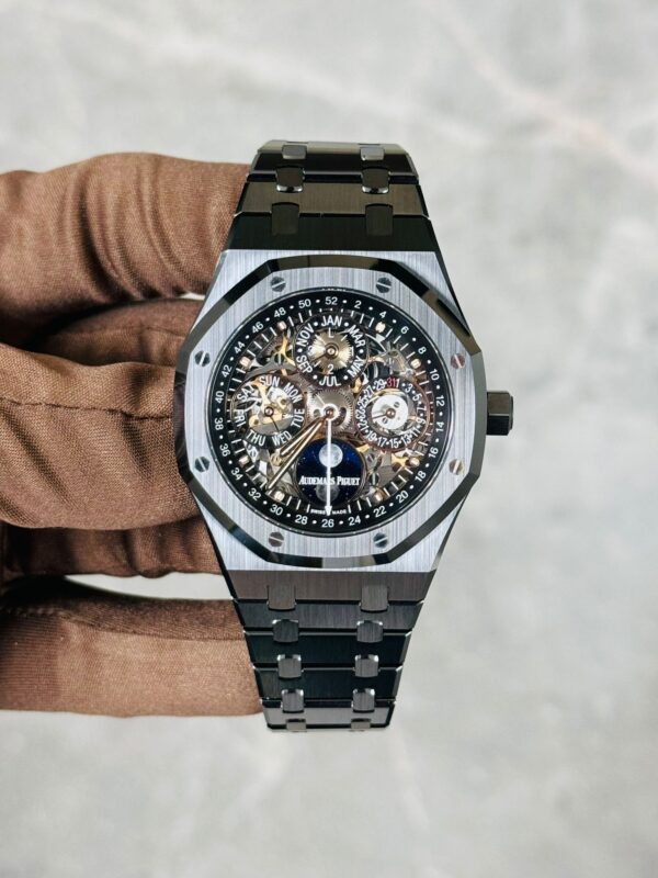 Audemars Piguet AP 26585CE BRAND NEW FULL SET (BLACK) - Image 6