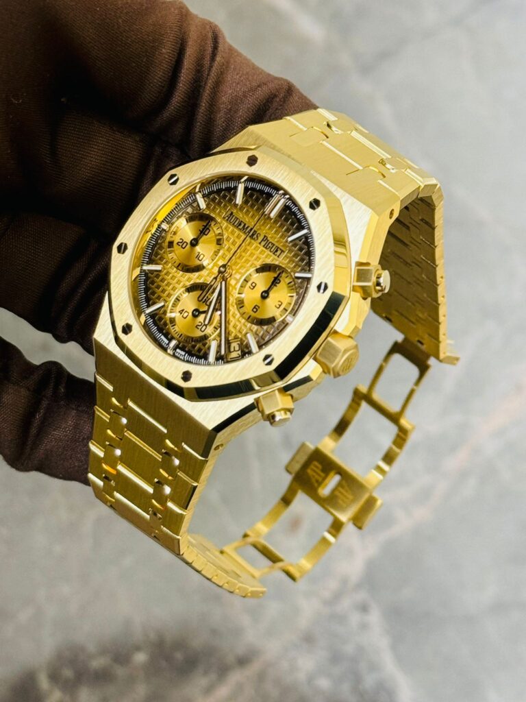 Audemars Piguet Royal Oak 26240BA Chronograph Smoked Yellow Gold