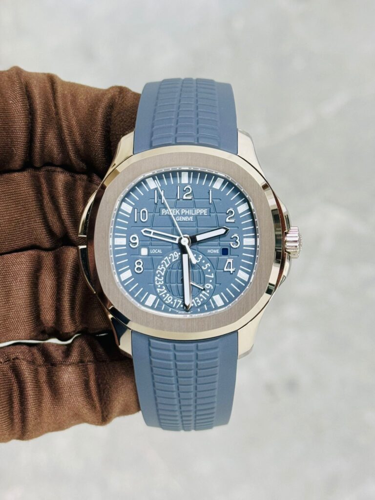 Patek Philippe Aquanaut 5164G-001 ‘Travel Time’ White Gold Blue-Gray Dial