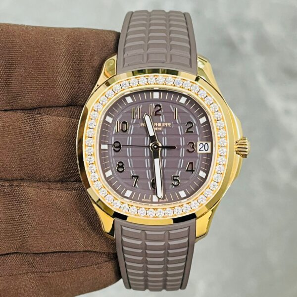 PATEK PHILIPPE PP 5268/200R-010 NEW 2024 TAUPE