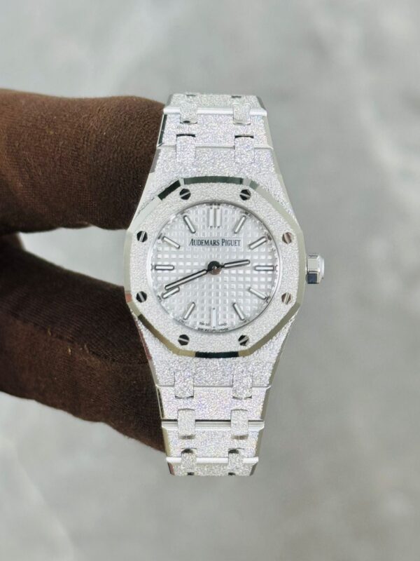 Audemars Piguet AP 67630BC BRAND NEW. FULL SET. - Image 2