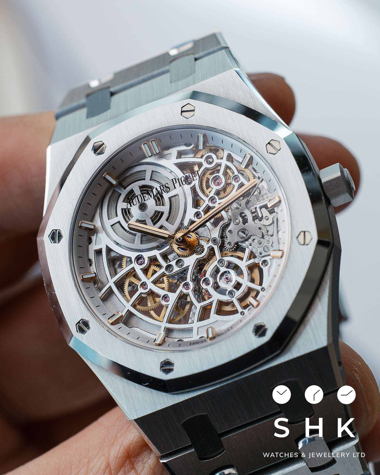 Audemars Piguet AP 16204ST 50th Anniversary 2022 Good Condition. Full Set. - Image 11