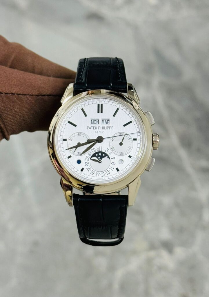 Patek Philippe Grand Complications 5270G-001 Perpetual Calendar White Gold White Dial