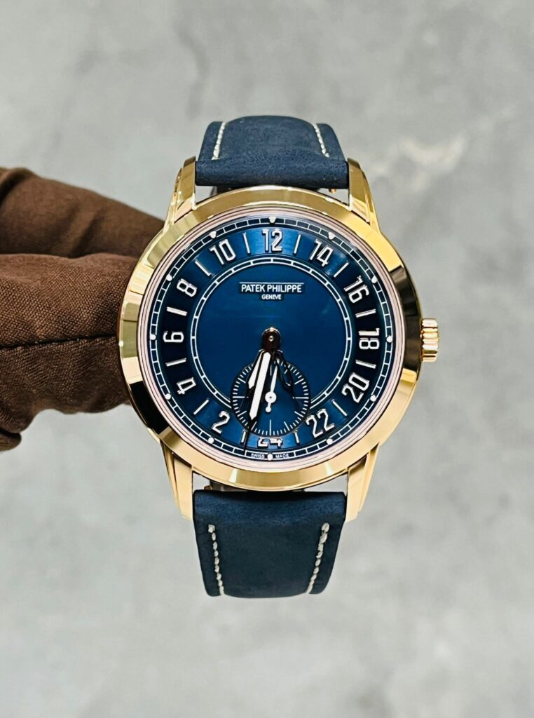 Patek Philippe Complications Calatrava 5224R-001 Travel Time Rose Gold Navy Blue Dial