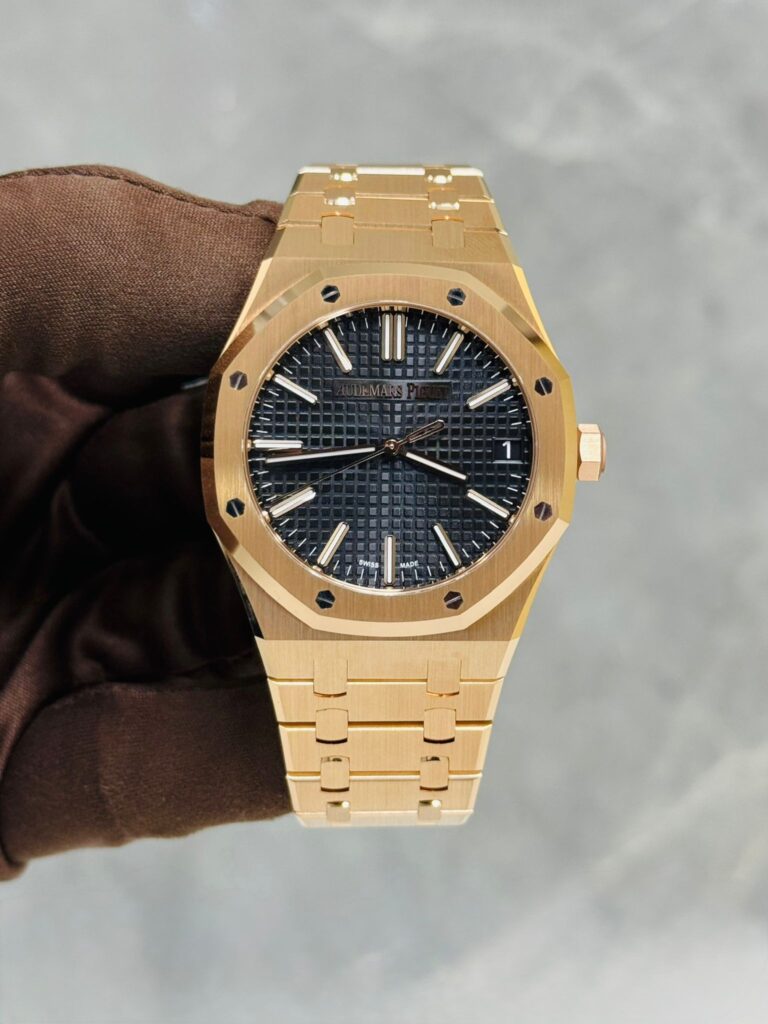 Audemars Piguet Royal Oak 15510OR.OO.1320OR.04 Rose Gold Black Dial