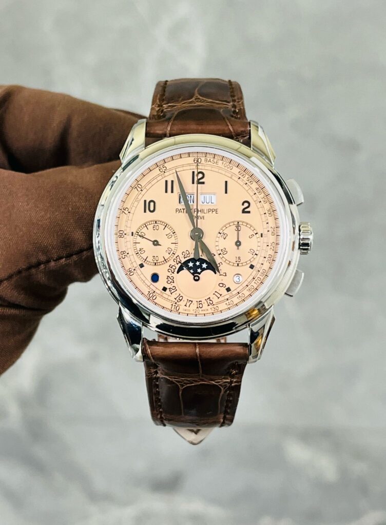 Patek Philippe Grand Complications 5270P-001 Perpetual Calendar Chronograph Platinum Salmon Dial