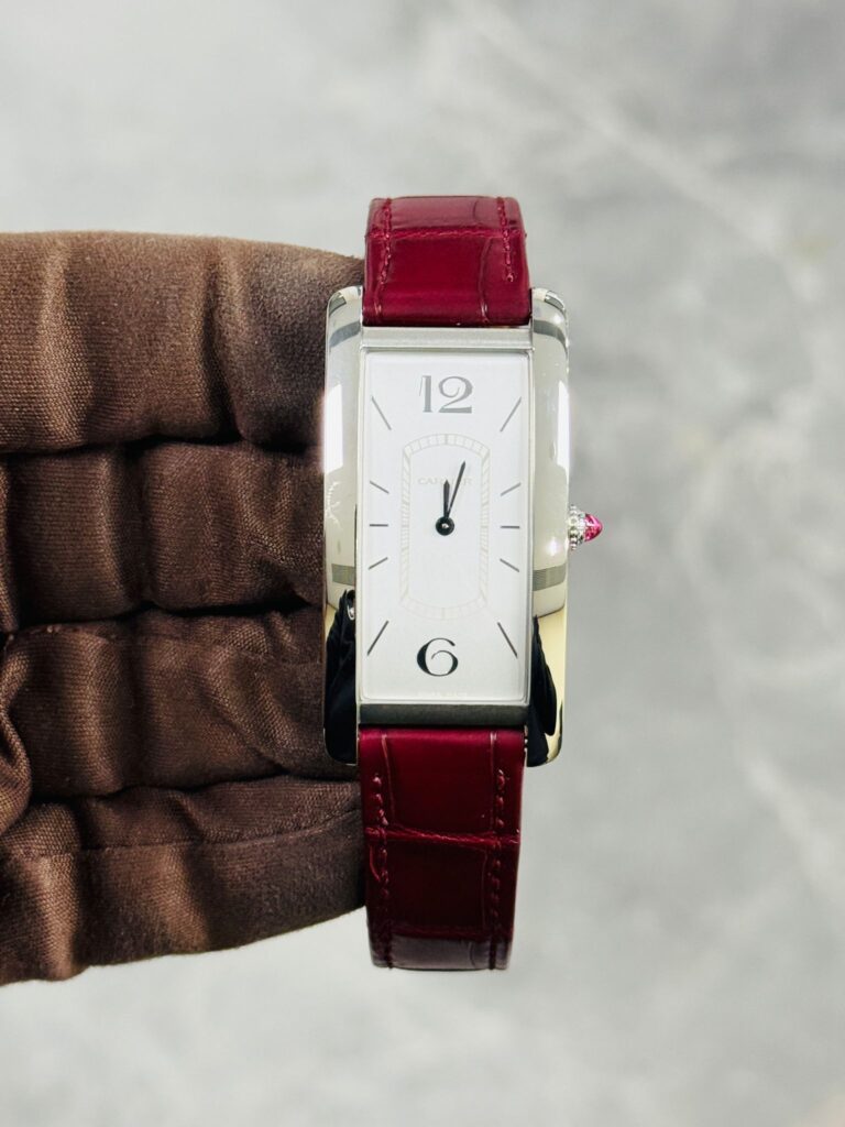 Cartier Tank Cintrée