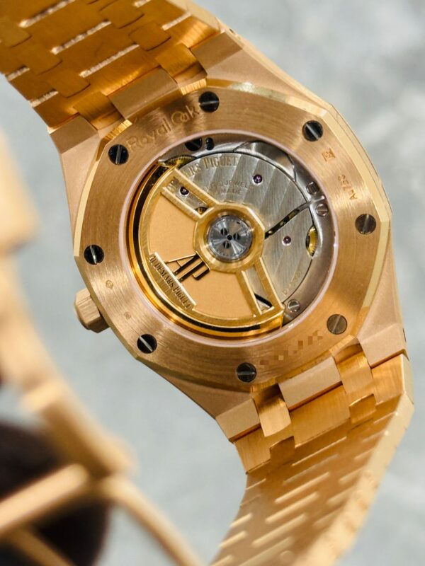 Audemars Piguet AP 77450OR BRAND NEW 2025 - Image 4