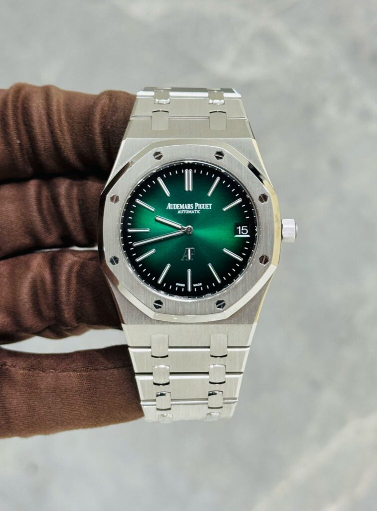 Audemars Piguet Royal Oak 16202PT Jumbo Extra-Thin Green Dial