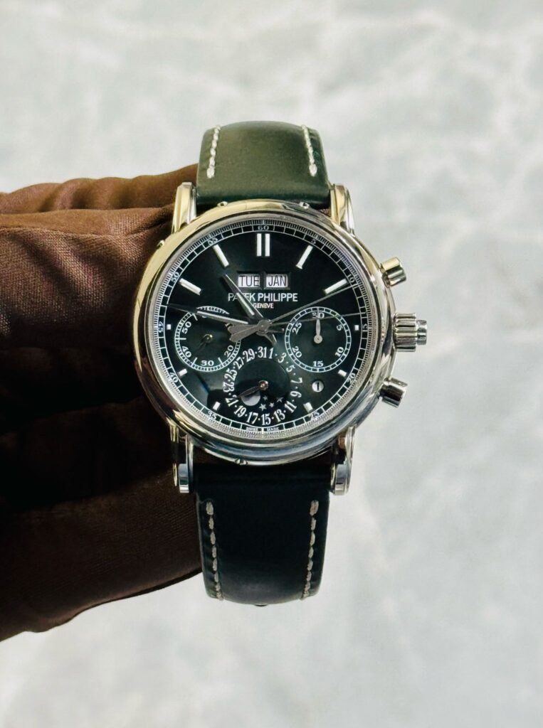 Patek Philippe Grand Complications 5204G-001 Perpetual Calendar White Gold Green Dial