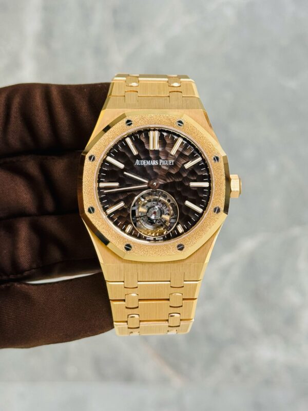 Audemars Piguet AP 26730OR BROWN USED FULL SET 2023 - Image 2