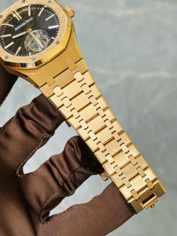 Audemars Piguet AP 26730OR BROWN USED FULL SET 2023 - Image 5