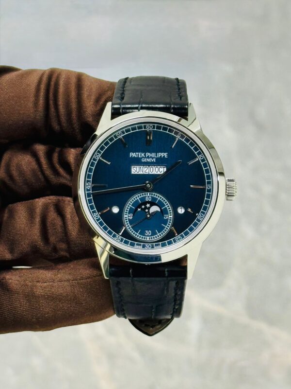 PATEK PHILIPPE PP 5236P GOOD CONDITION 2021 - Image 3