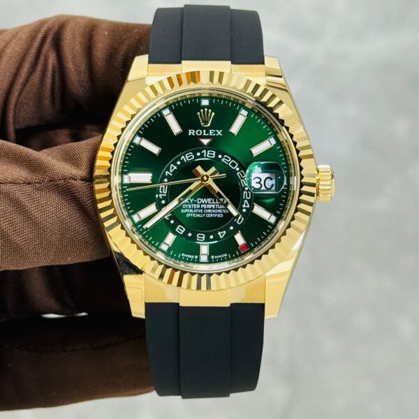 ROLEX 336238 GREEN NEW FULL SET.