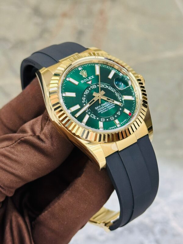 ROLEX 336238 GREEN NEW FULL SET. - Image 2