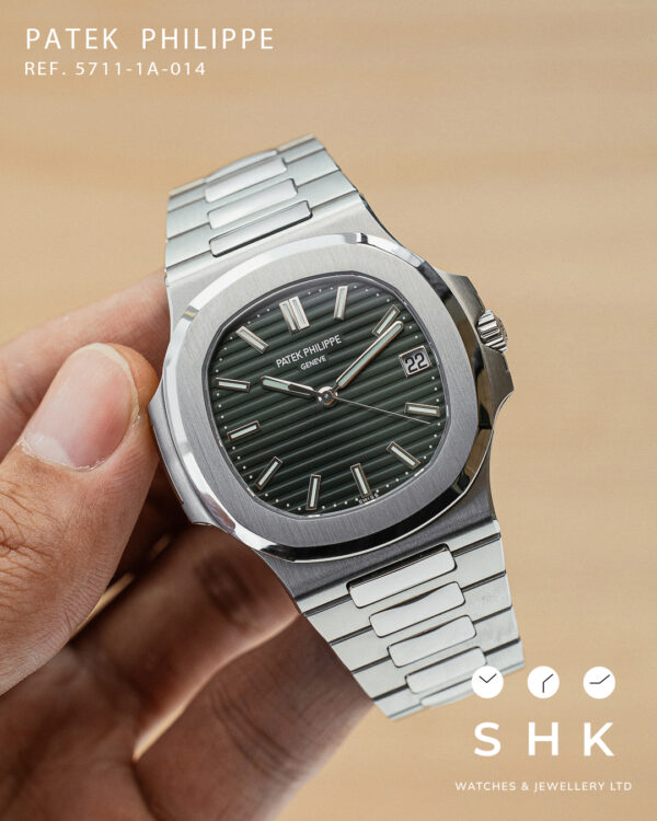 PATEK PHILIPPE PP 5711/1A GREEN NEW FULL SET - Image 2