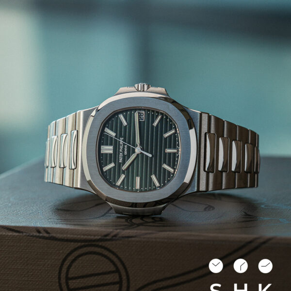 PATEK PHILIPPE PP 5711/1A GREEN NEW FULL SET