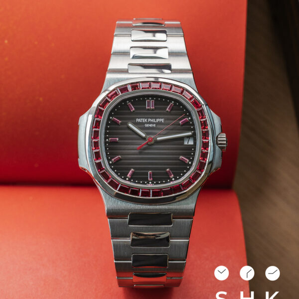 PATEK PHILIPPE PP 5711/112P NEW FULL SET