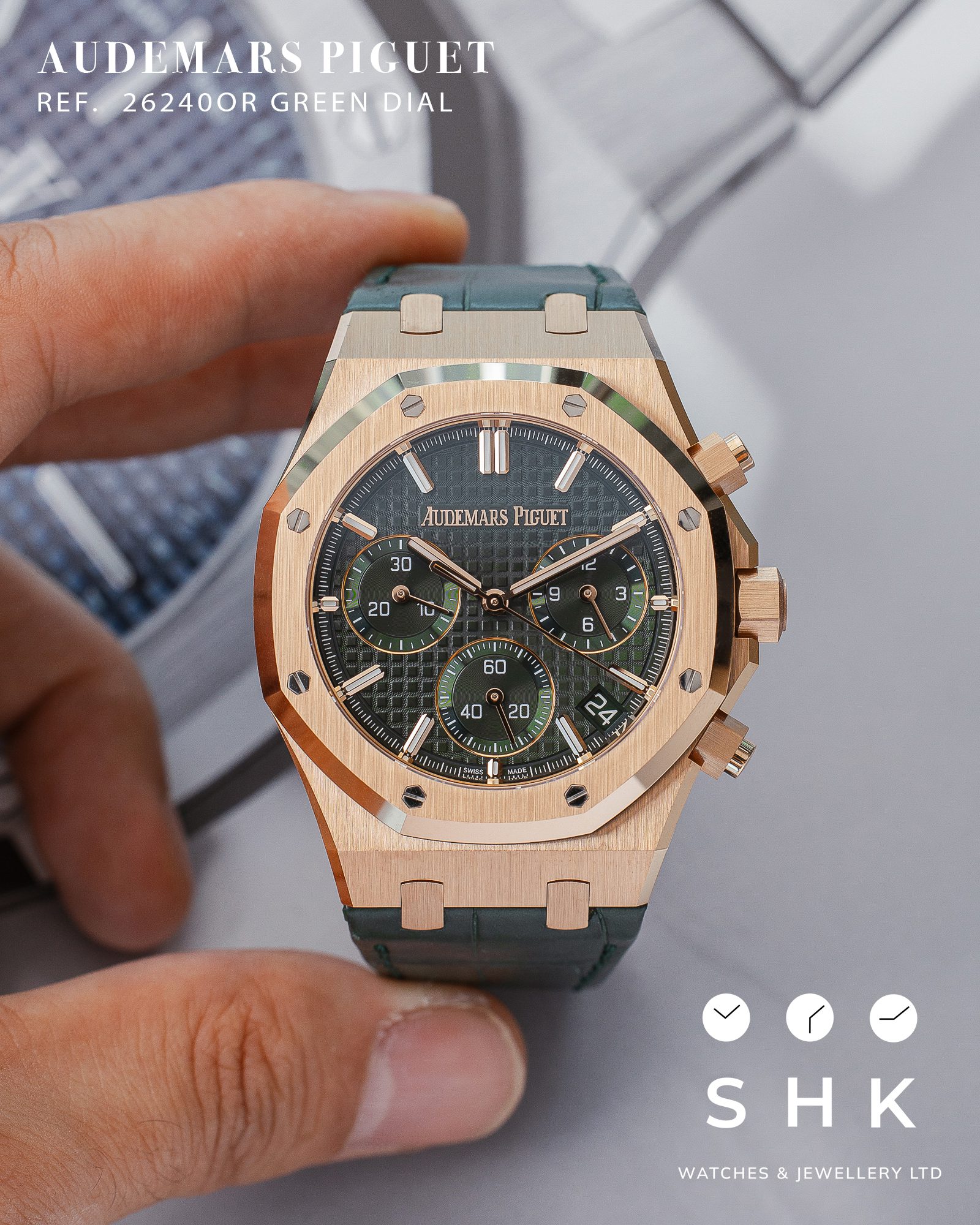 Audemars Piguet Royal Oak 26240OR Chronograph '50th Anniversary' Rose Gold Green Dial - Image 9