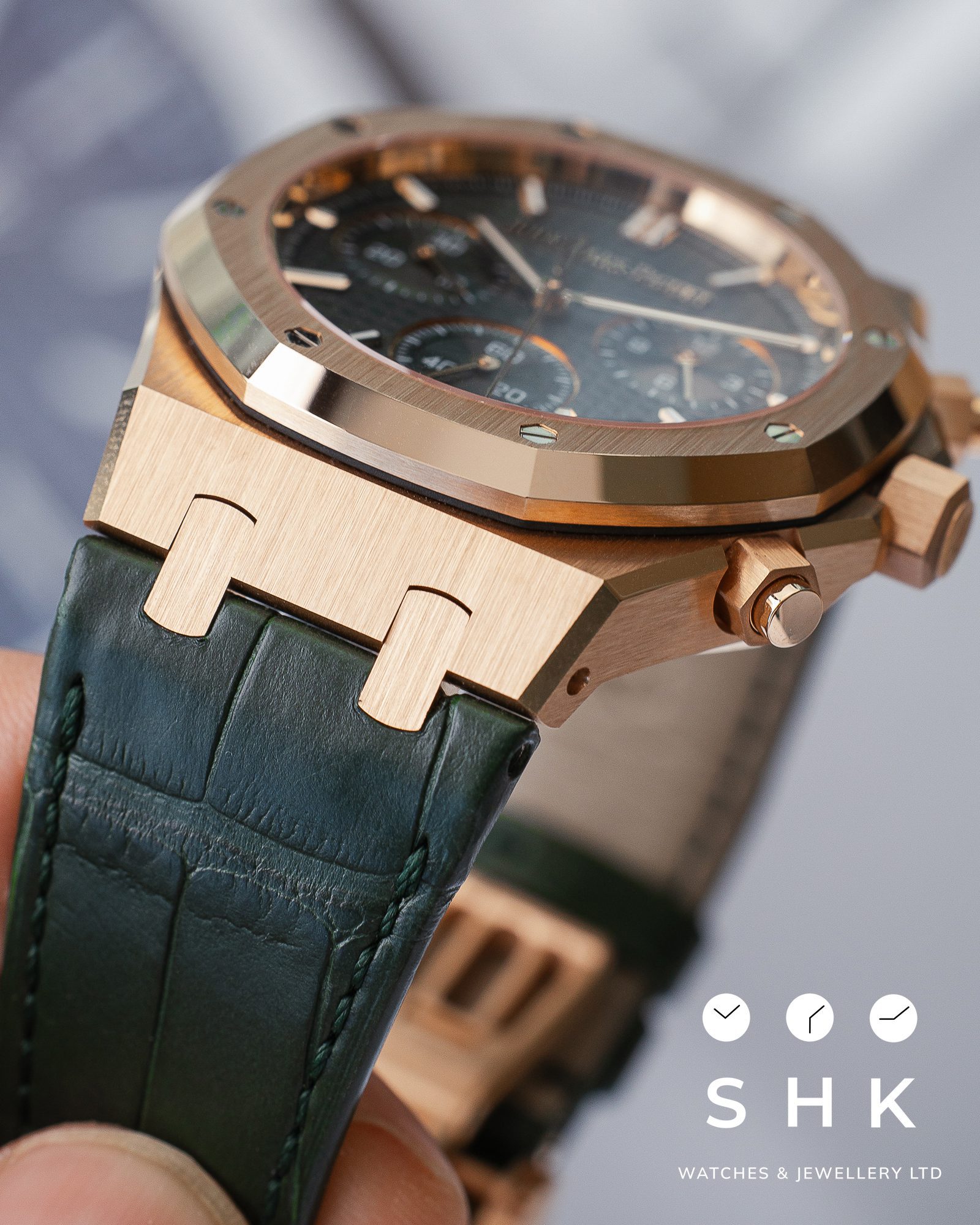 Audemars Piguet Royal Oak 26240OR Chronograph '50th Anniversary' Rose Gold Green Dial - Image 6