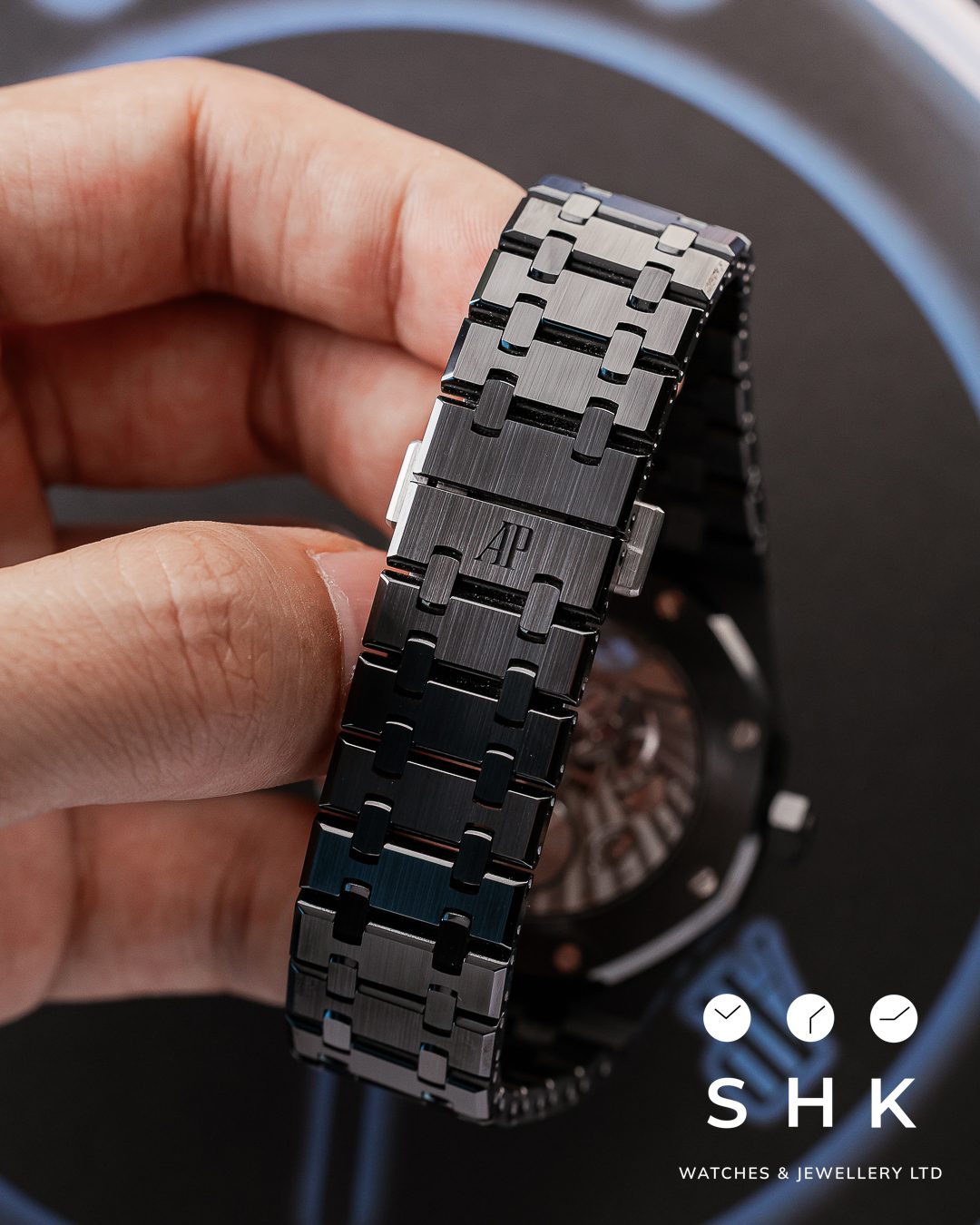 Audemars Piguet Royal Oak Tourbillon Extra Thin Black Ceramic 26522CE.OO.1225CE.01 - Image 11