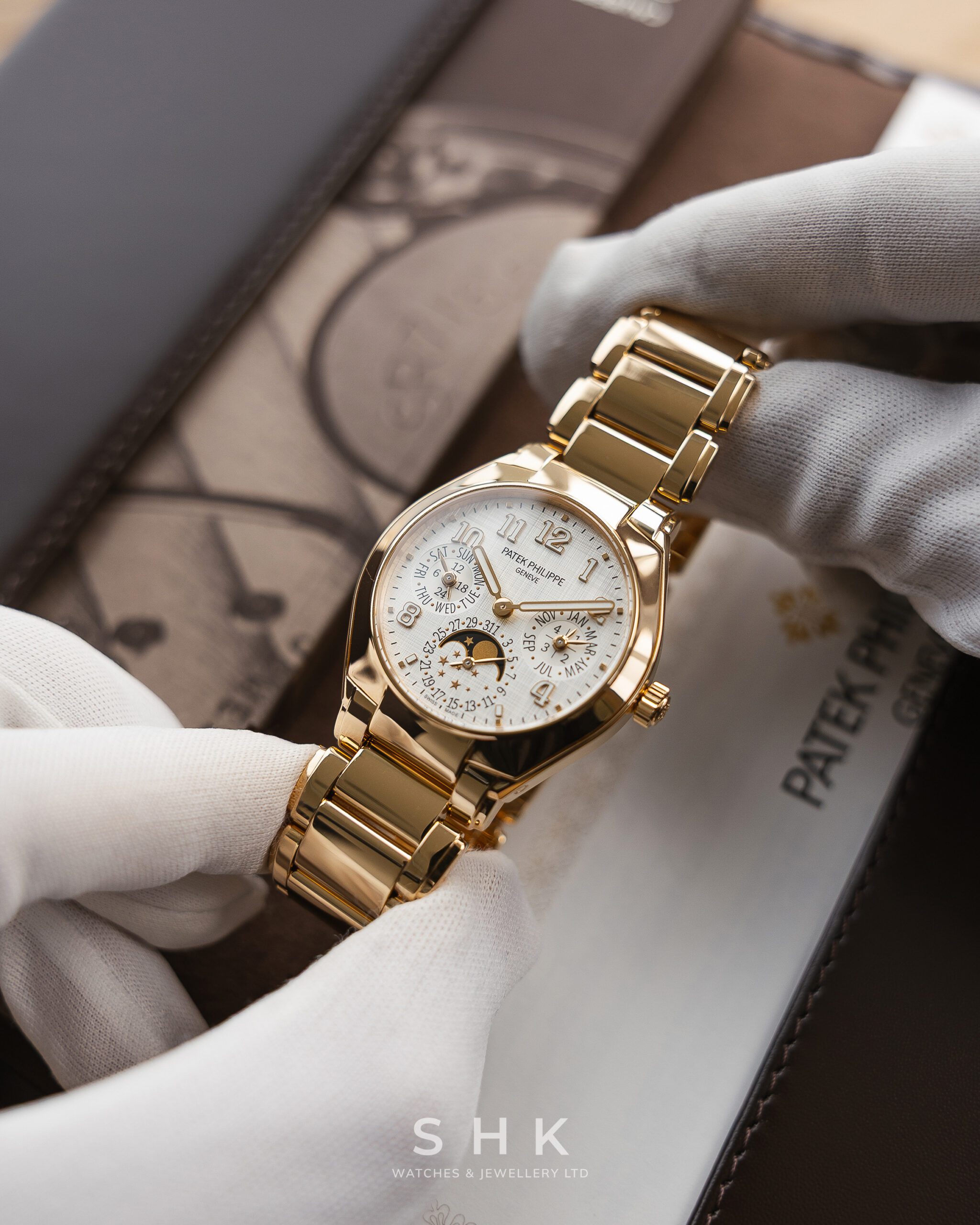 Patek Philippe Twenty-4 7340/1R-001 Rose Gold Silver Dial - Image 9