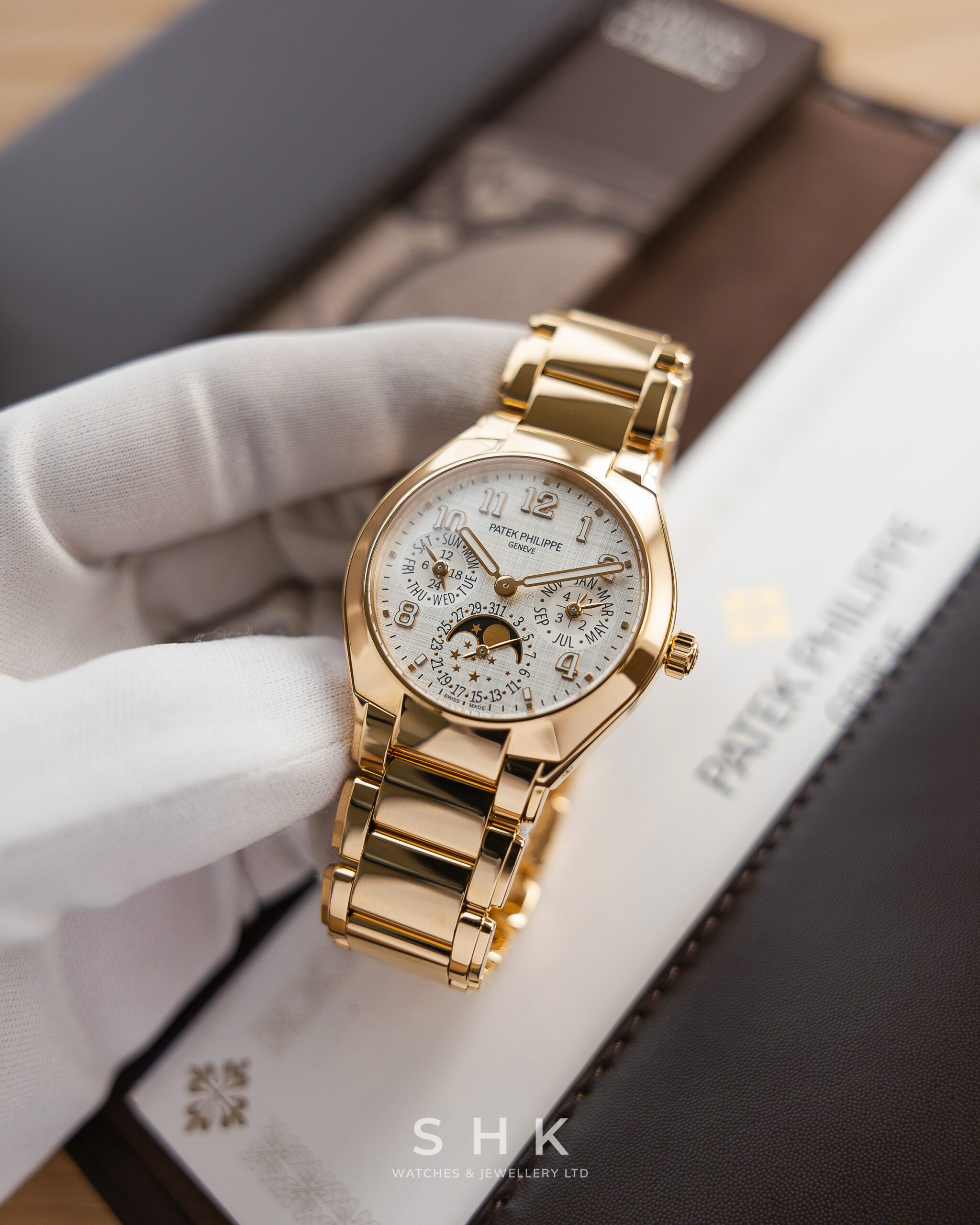 Patek Philippe Twenty-4 7340/1R-001 Rose Gold Silver Dial - Image 10