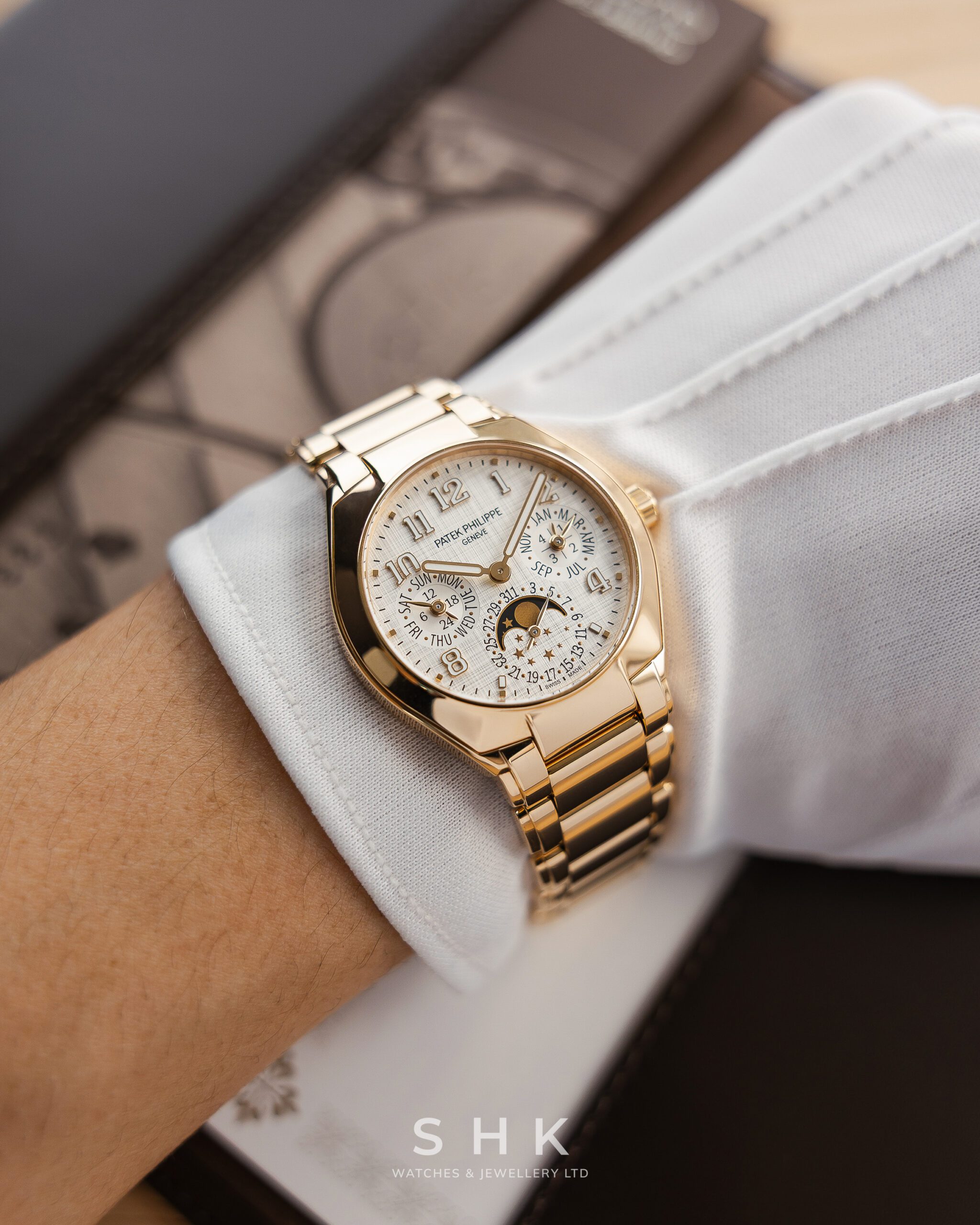 Patek Philippe Twenty-4 7340/1R-001 Rose Gold Silver Dial - Image 11
