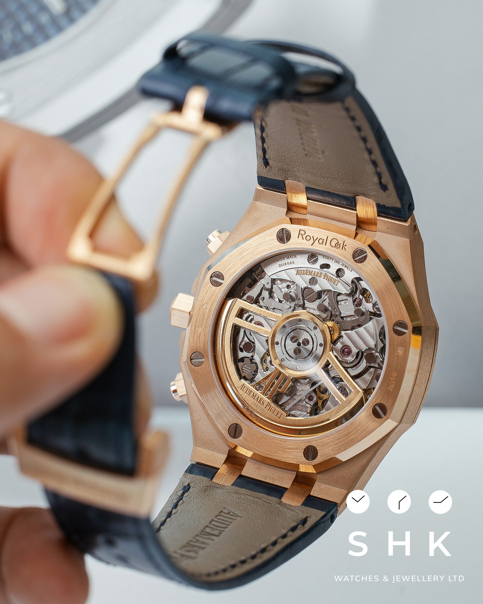 Audemars Piguet Royal Oak 26240OR Chronograph Rose Gold Blue Dial - Image 12