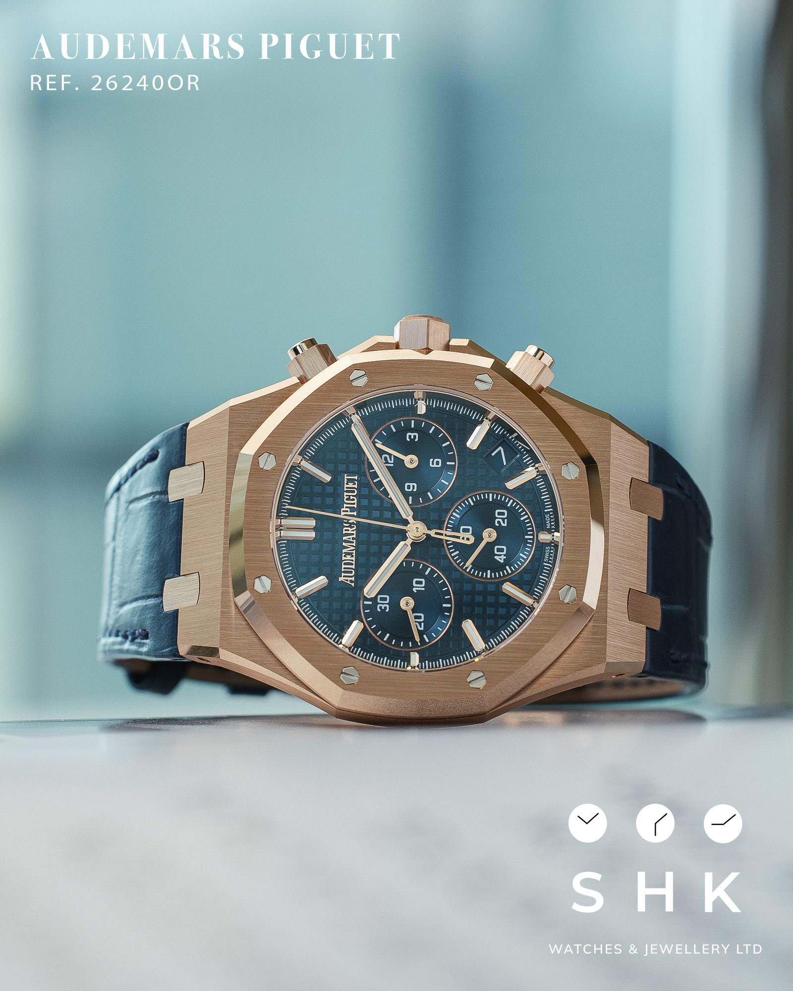 Audemars Piguet Royal Oak 26240OR Chronograph Rose Gold Blue Dial - Image 2