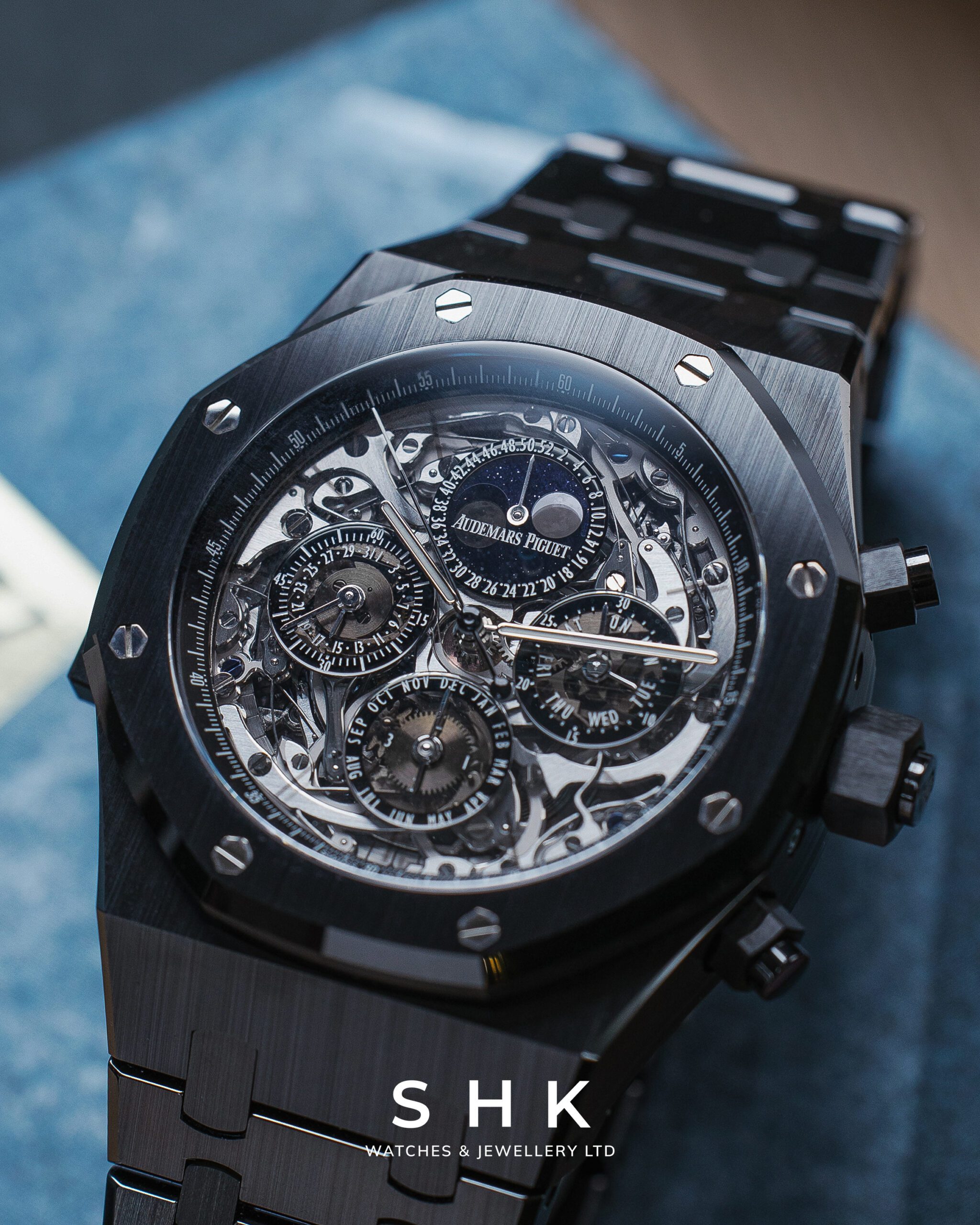 Audemars Piguet Royal Oak 26605CE Grand Complications Perpetual Calendar Black Ceramic - Image 12