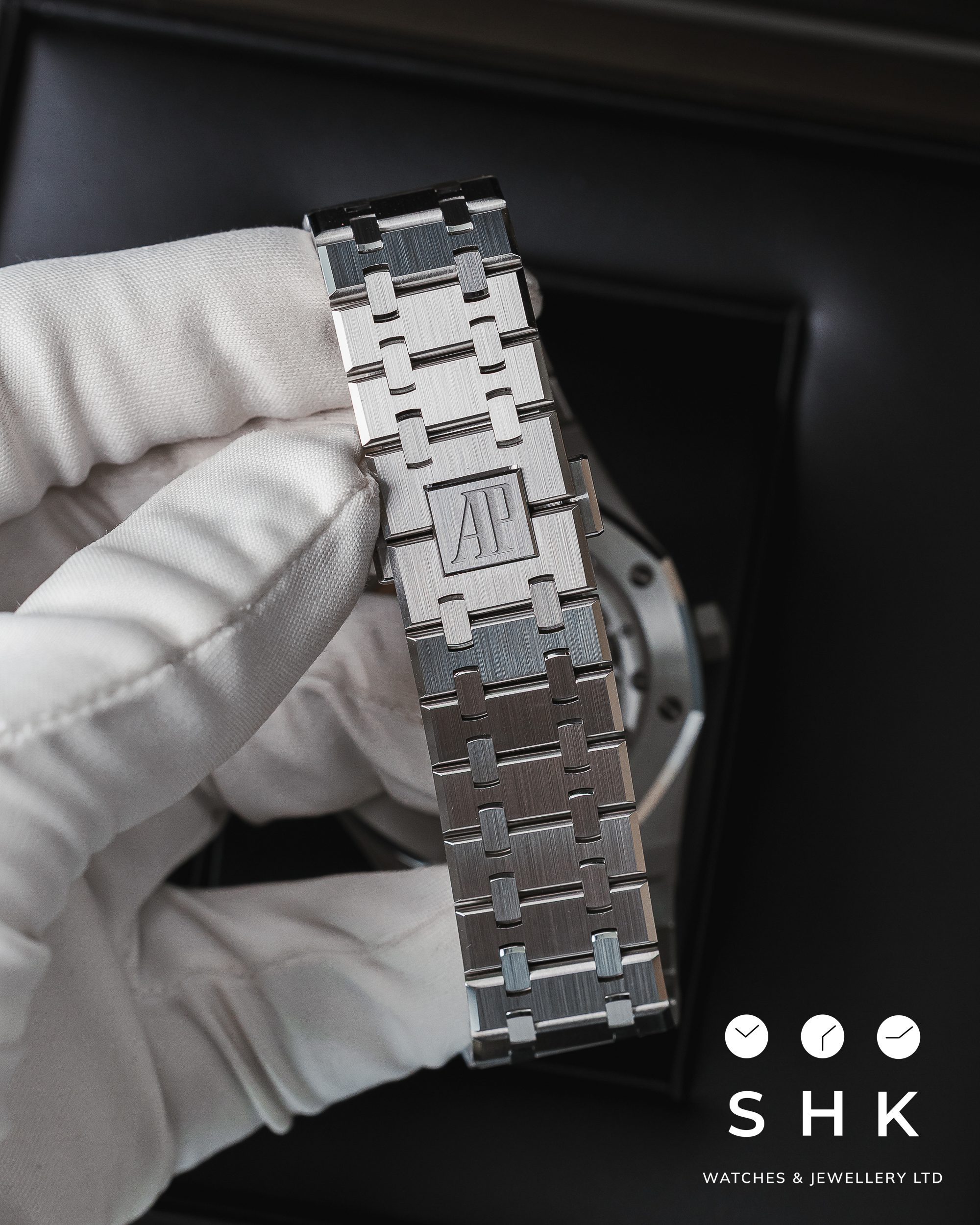 Audemars Piguet Royal Oak Selfwinding 15510ST "50th Anniversary" 41mm Steel Blue Dial - Image 8