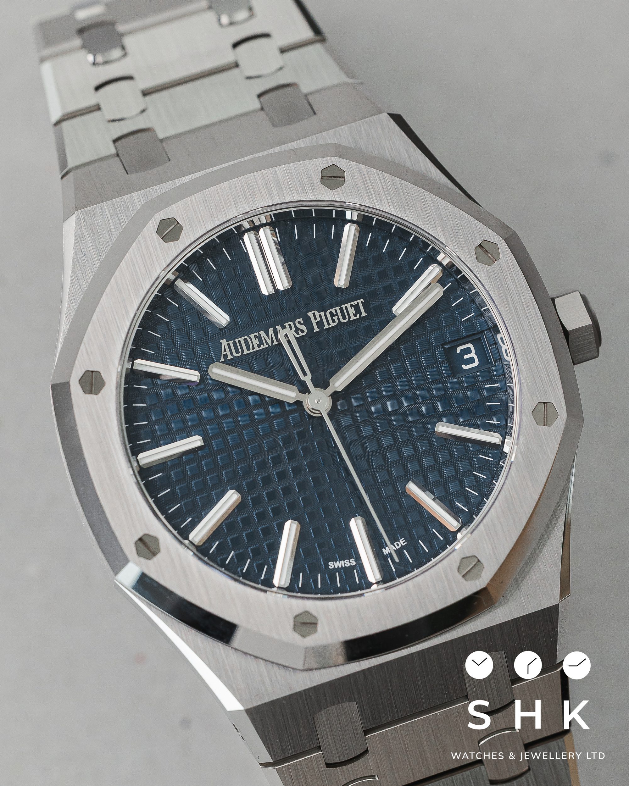Audemars Piguet Royal Oak Selfwinding 15510ST "50th Anniversary" 41mm Steel Blue Dial - Image 6