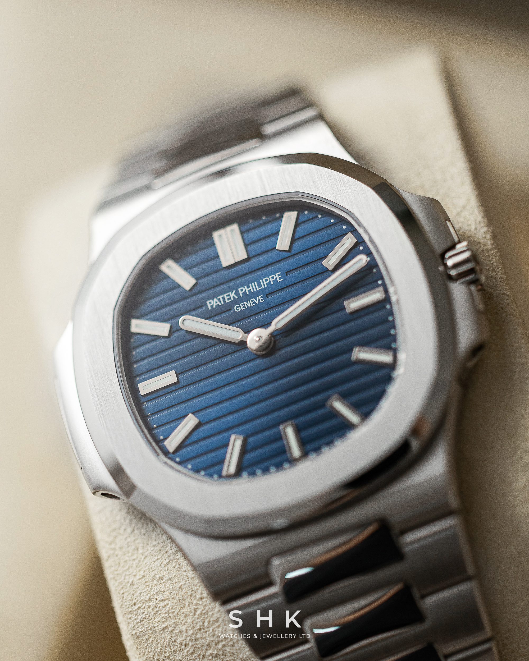 Patek Philippe Nautilus 5610/1P-001 '50th Anniversary' Platinum Blue Dial (2026) - Image 7