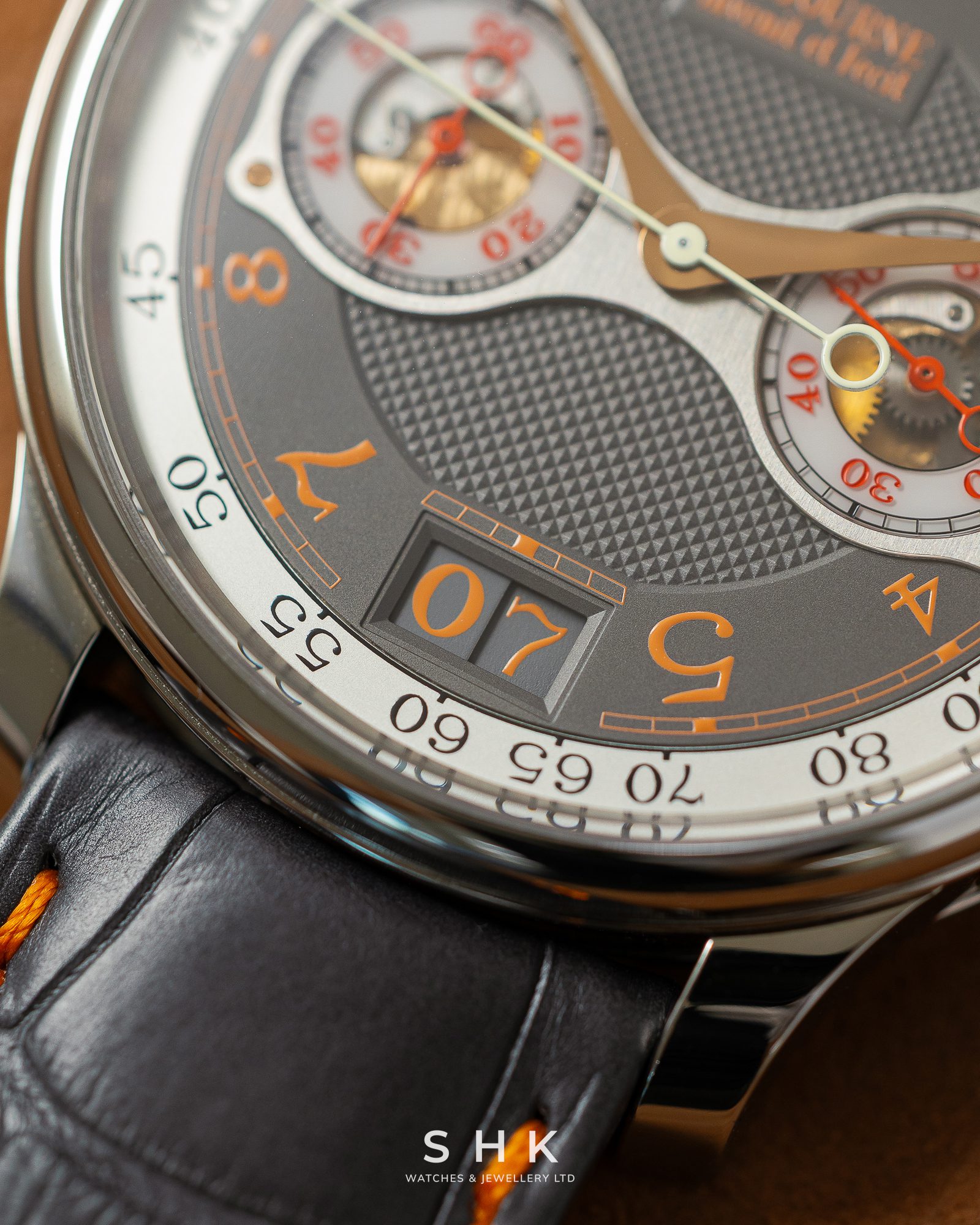 F.P. Journe Chronographe FB Tokyo Boutique Edition 2024: 20th Anniversary Watch - Image 9